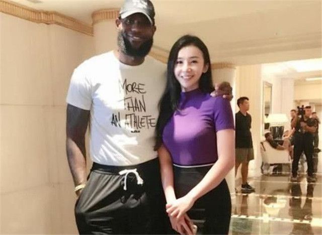 運動|揭秘NBA女記者張曼源是何來歷？究竟是花瓶，還是有能力的記者？