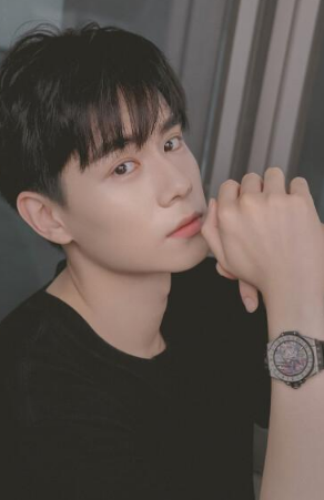 肖战|“明明很火，却长相一般”的8位男星，你觉得谁没长在审美上？