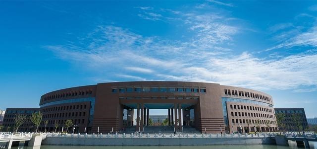 胡小小乖|安徽理工高招文理建档线均在合肥学院之上！正常吗？