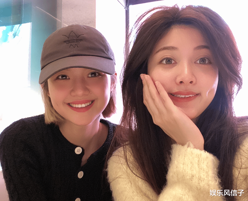 龚俊|方彬涵为《心动4》集体画画，9人唯独少1人，好强的求生欲