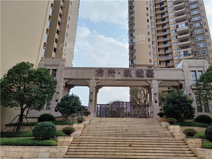 龙岗|实探南宁龙岗西：14个楼盘实景+道路建设，颠覆你的想象！