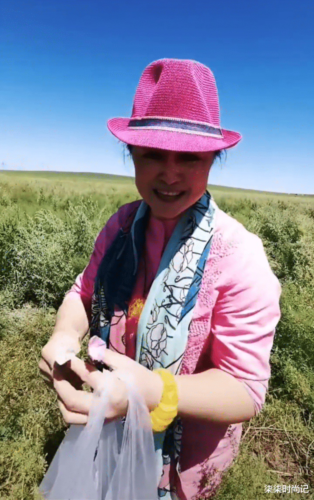 柒柒时尚记|痛惜！“谢大脚”于月仙因车祸意外离世！最后一条动态令人泪目