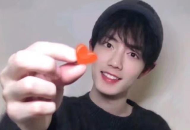 肖战|肖战突然官宣“新身份”，只有简短七字，足以令哇唧唧哇不敢招惹