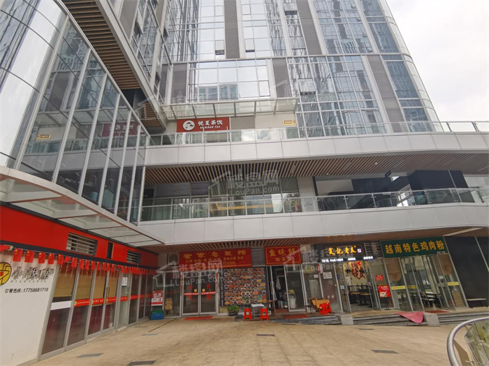 万科|南宁五象总部基地商业生存调查：是欣欣向荣还是奄奄一息？