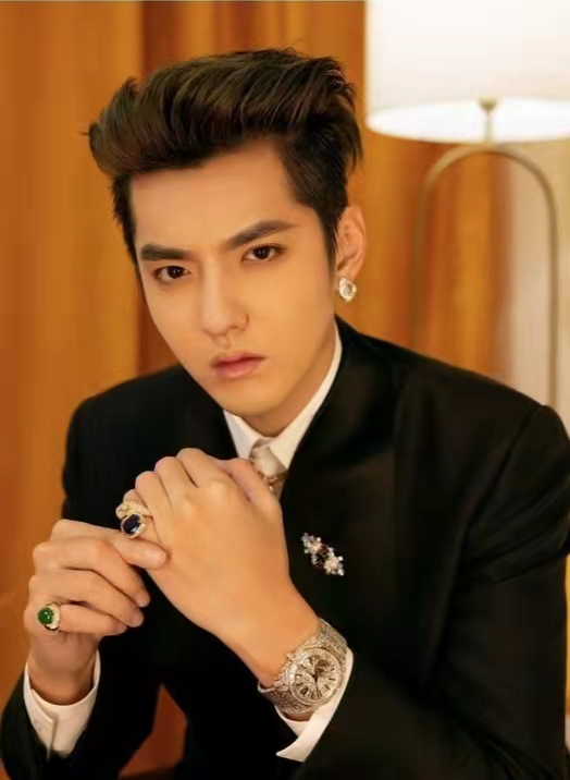 杨钰莹|盘点2021年翻车的明星们，你觉得谁的瓜最大？