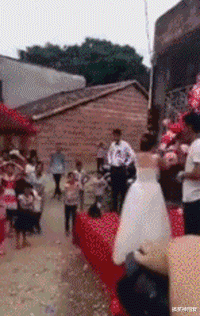 搞笑神回复|神回复:“如何用一句话来形容手机很卡?”网友评论太搞笑了啊!