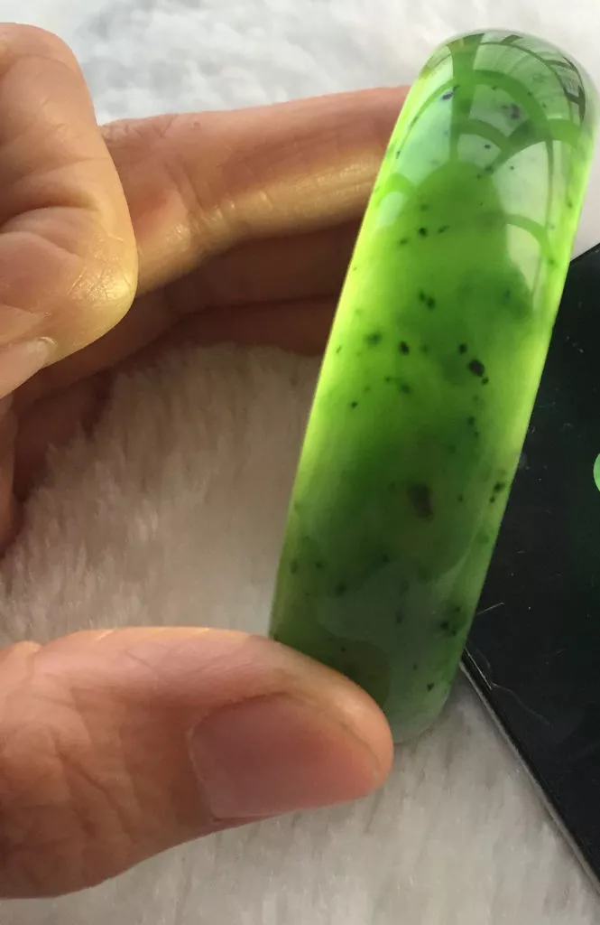 翡翠|?翡翠丨警惕！购买翡翠时，遇到这几种情况赶紧扭头就走