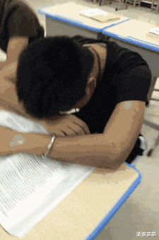 悬剑小女生 完事后，女友发来3张照片 ，  老司机应该懂吧？