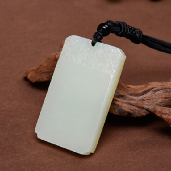 文玩|人养玉三年，玉养人一生？佩玉真的可以消百病吗