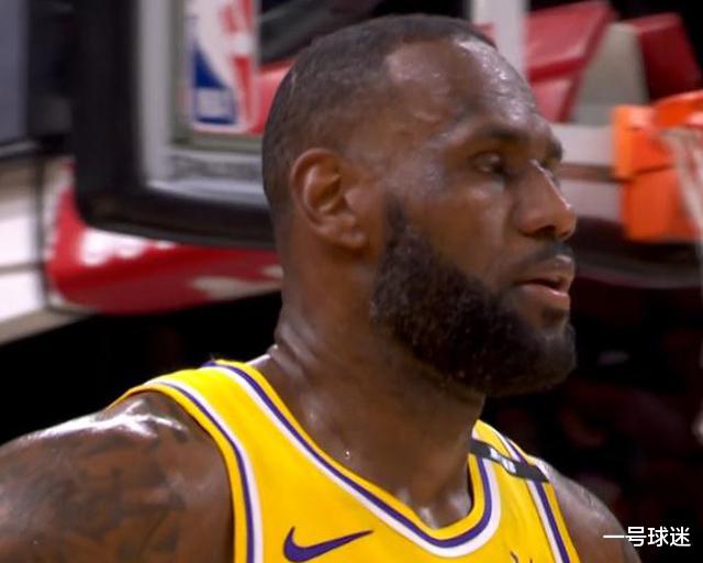 太阳队|24分钟狂胜30分！太阳队直接打爆湖人，浓眉哥在替补席怒吼队友