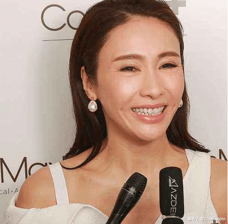 赵敏|7版赵敏颜值现状:黎姿脸僵、贾静雯老态明显,张敏已认不出来