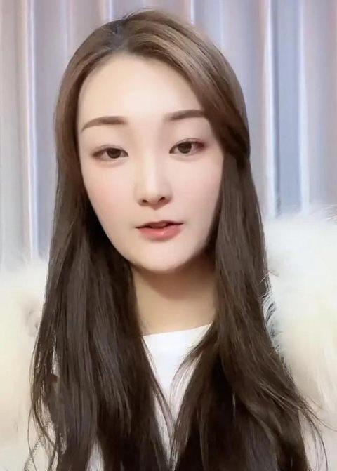 朱之文|陈亚楠结婚四百多天，一共赚了多少钱？离开朱之文，挣钱还容易吗