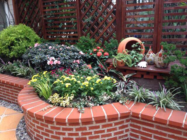 18年房龄的老房子，50㎡花园改造后，成了家人朋友最爱待的地方