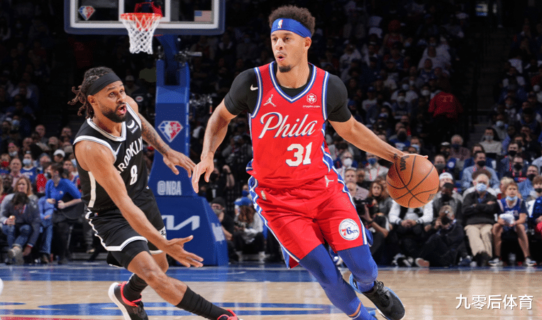 籃網隊|籃網被76人壓制47分鐘，最后一分鐘反超贏球，阿杜三雙、阿德23分