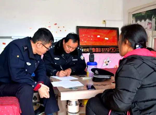 拐卖 因邻里纠纷，男子屠戮对方全家，村民却为凶手感到惋惜