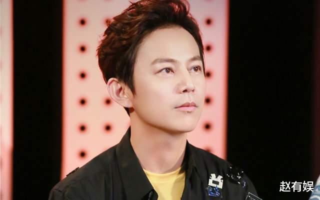 何炅|坐拥1.2亿粉丝，出道20多年的何炅，为何突然口碑差到如此地步？