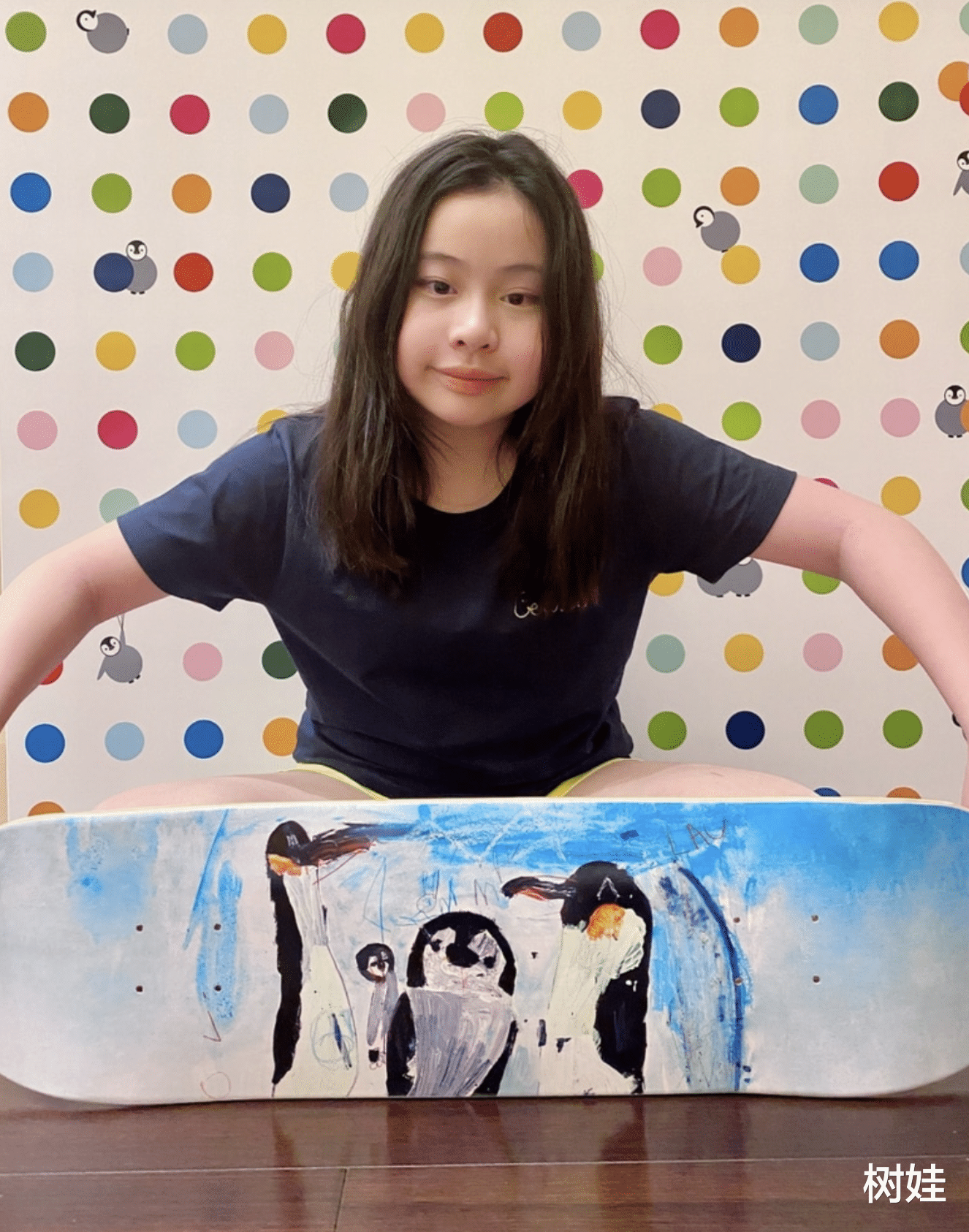 刘秀桦|甘比12岁长女罕见晒近照，减肥已初见成效，深受大刘喜爱身家百亿