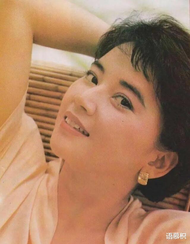 胡慧中|胡慧中曾被称为林青霞接班人，挚爱的两个男人一个惨死一个入狱