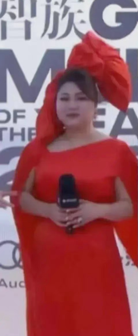 超模|顶流明星“集体翻车名场面”来了!尬笑、黑脸、手足无措:这些承包了我一年的快乐