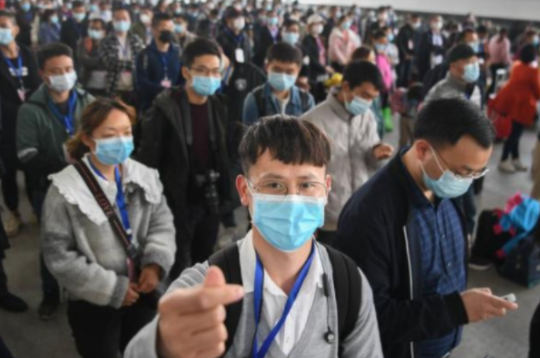 糯妈育儿经|计算机专业的学生,选小城市的公务员,还是一线月薪2万的私企?