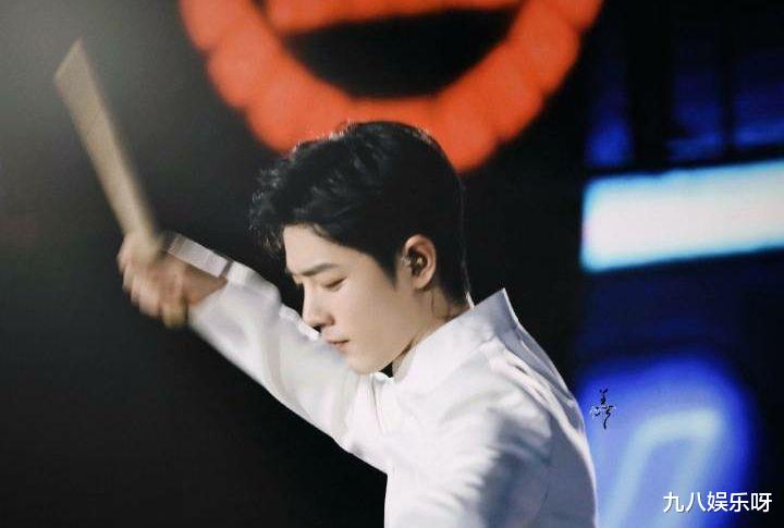 明星素颜|央媒转发肖战舞台，为神州13送上祝福，主流认可接二连三