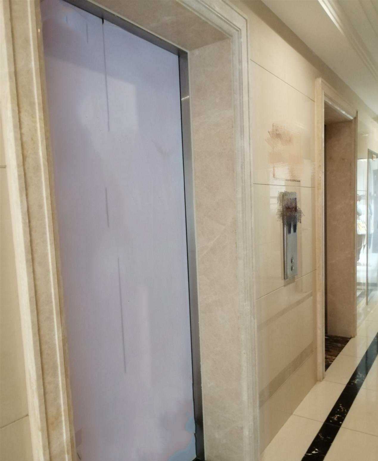 两梯四户,我宁可多出钱也要选边户,摆上鞋柜当步入式玄关!