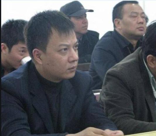 赵薇|42岁赵薇的亲哥哥曝光,难怪妹妹事业这般成功,网友:不得不服