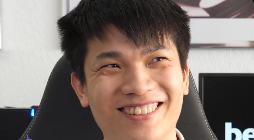 吴洪娜聊说育儿|Dota2：Elephant小象成员开始准备面签，水友：让皮鞋拘着点儿！