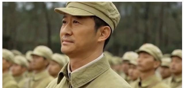 Netflix|吴京晒剧组伙食走红，工作吃饭两不误，网友：太接地气了