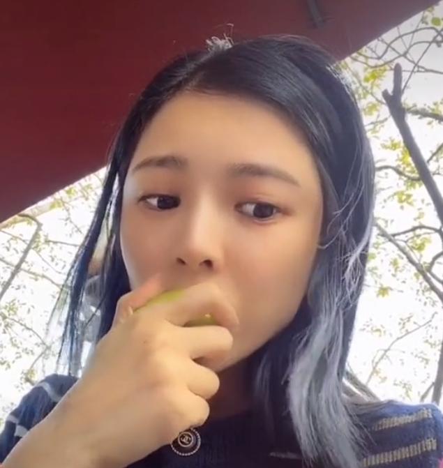 王灿|杜淳老婆孕前照片曝光，皮肤蜡黄无光泽，被疑与电视上差别过大？