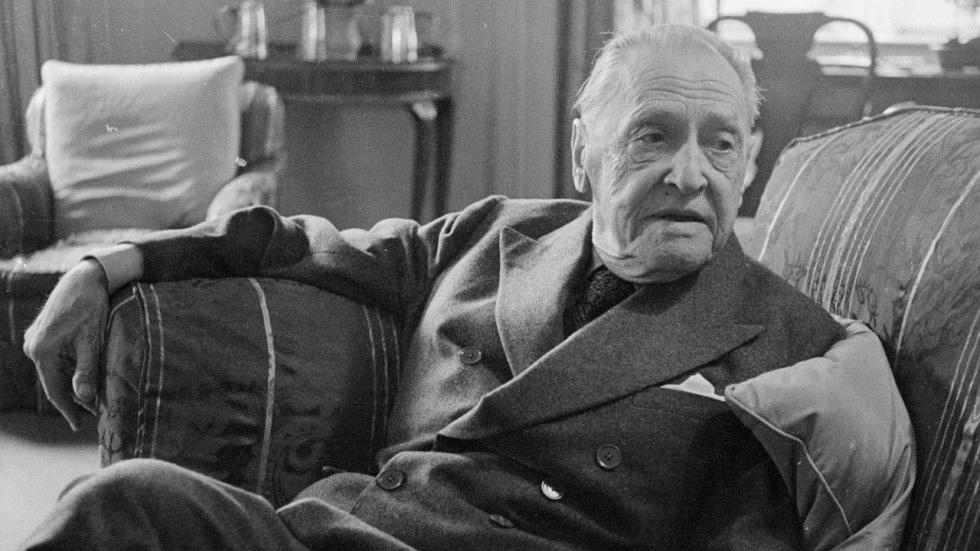 小潘谈情说爱|毛姆:婚姻中,女人最需要看清的,不过一件事