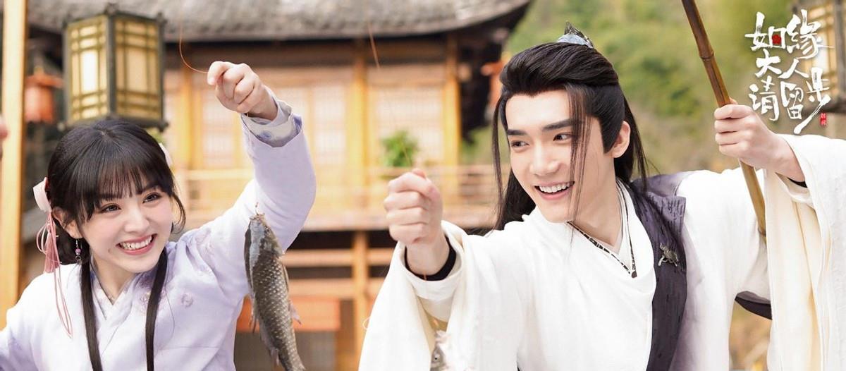 杨洋|新古偶甜宠剧来袭，冷面男神爱上元气小红娘，逗趣甜蜜引人期待