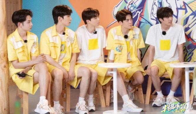 哥哥|《哥哥》低调开播:拿下收视冠军,2位“天涯四美”同框了