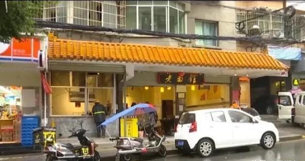 墨羽青春穿搭札记|拒绝农民工用餐，引起网友热议，这件事究竟是怎么回事？