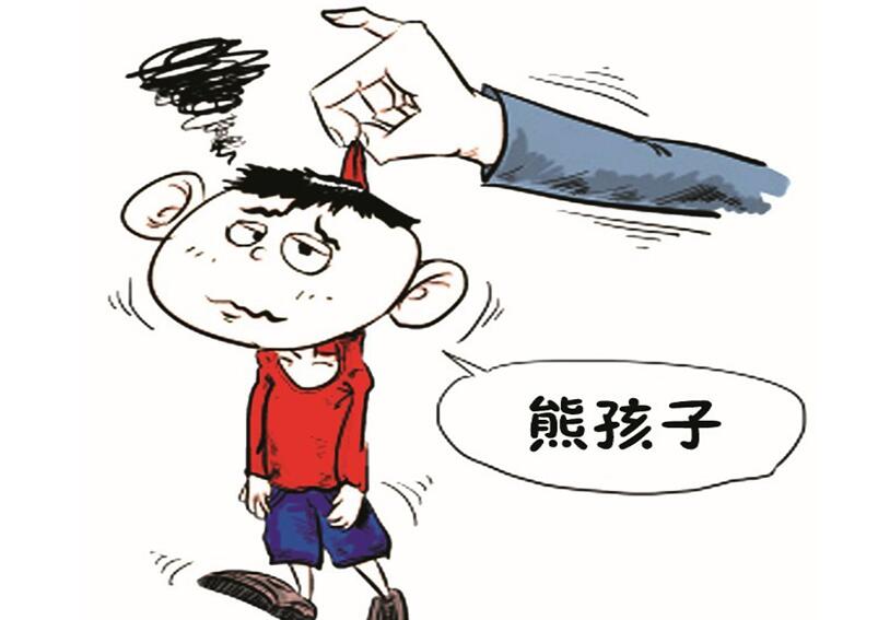 熊孩子在27层楼顶之间练习跳远,家长蒙了,网友:我的天,腿软了