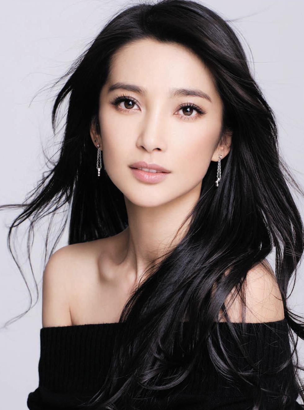 陈若仪|《八大豪侠》主演真有玄学？8人仅1人事业有成，4人退圈高开低走