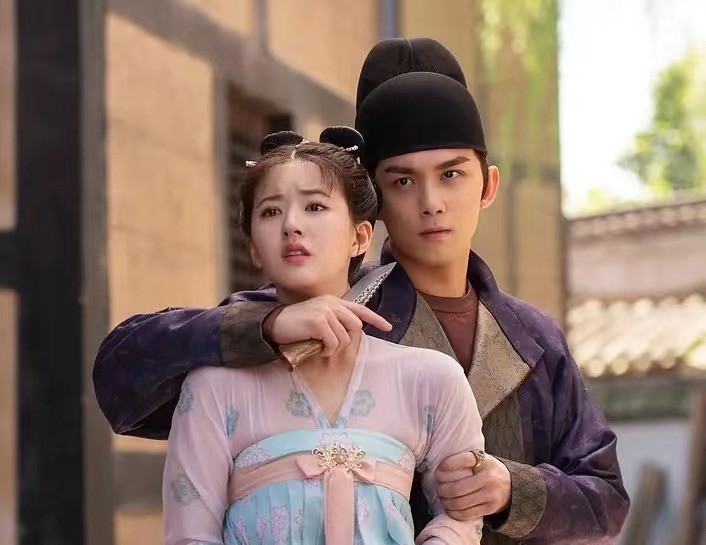 杨洋|《荣耀》还在霸屏，新剧又搭档赵露思，杨洋你是“顶流收割者”吗