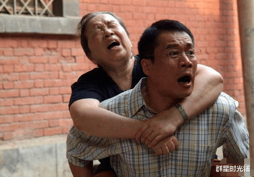 主持人|丁海峰：52岁再演武松被嘲，98版武松依旧巅峰，与妻子携手30年