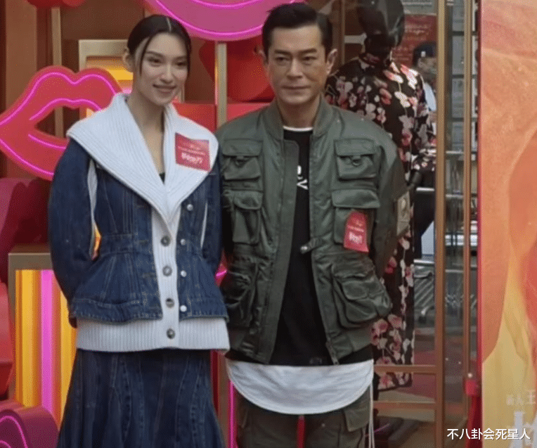 男神|10位香港老牌男神真实现状，发福脸肿，面部松弛下垂，一头白发