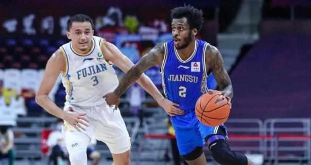 福建省|主帅都握手了，双方却互飙三分，10秒后众人傻眼, 最后7秒差11分！