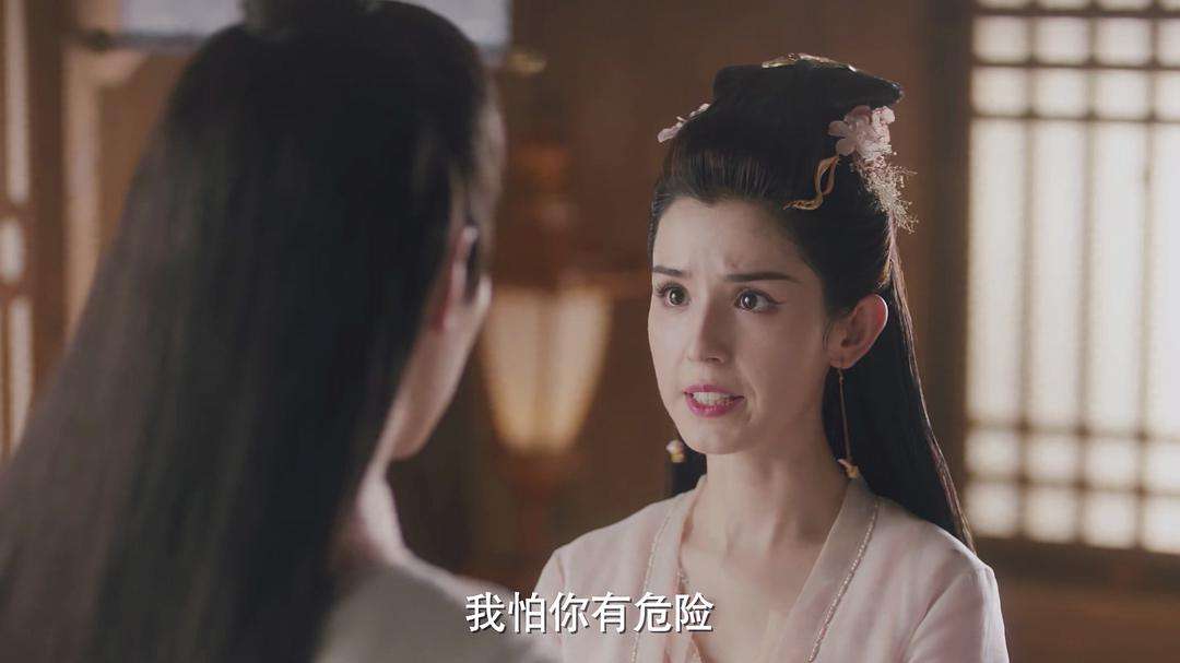 张柏芝|初见惊艳不已，再见路人甲乙！12个明星颜值成谜，这脸怎么了？