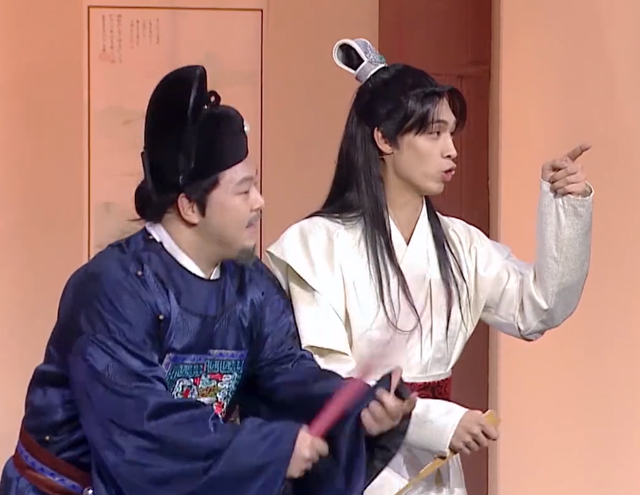 德云社|《喜剧人7》秦霄贤夺冠，德云社为啥无一人发文祝贺？原因很扎心