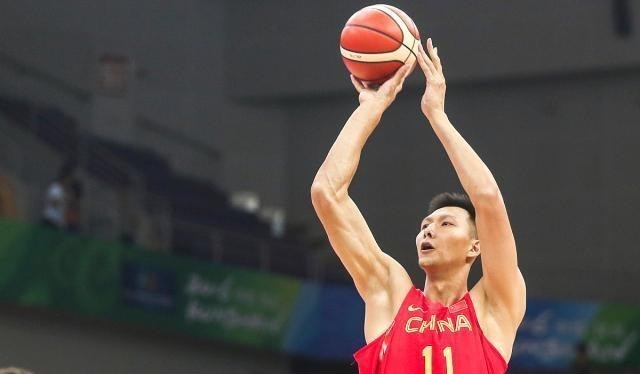 中国男篮|中国男篮水平下降的根源！CBA一数据全球倒数第1，球星们该反思了