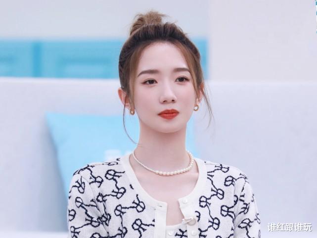 孟美岐|争议之后的《舞蹈生》录制现场，金晨佟丽娅满面笑容，孟美岐全程黑脸