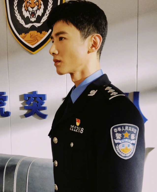 冯小刚|明星权力榜投票：龚俊张哲瀚票数垫底，榜首超了王一博整整6倍！