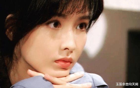 王牌|她曾是娱乐圈才女，离婚仍被前夫狂追，如今50多岁依然过的潇洒！