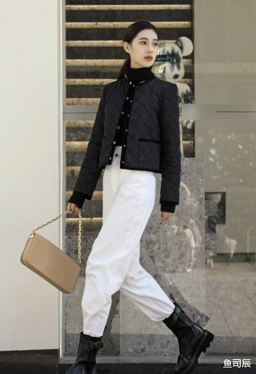 鱼司辰 谁说阔腿裤烂大街?不尝试这四种搭配,显高显瘦不再是梦