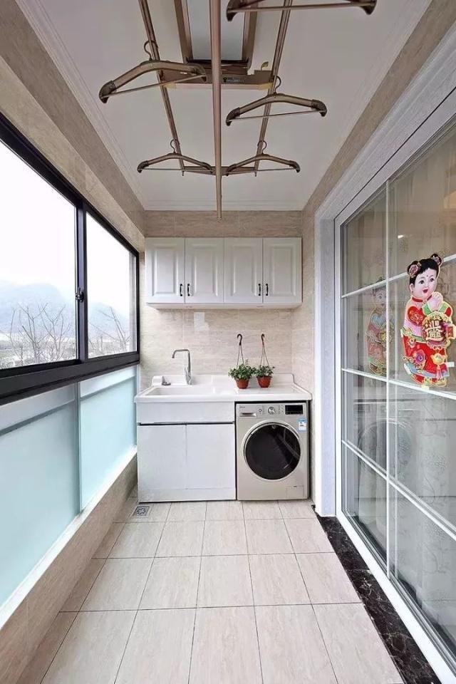 阳台可别瞎装，一旦装错还会给您添烦恼，这样装才是实用的