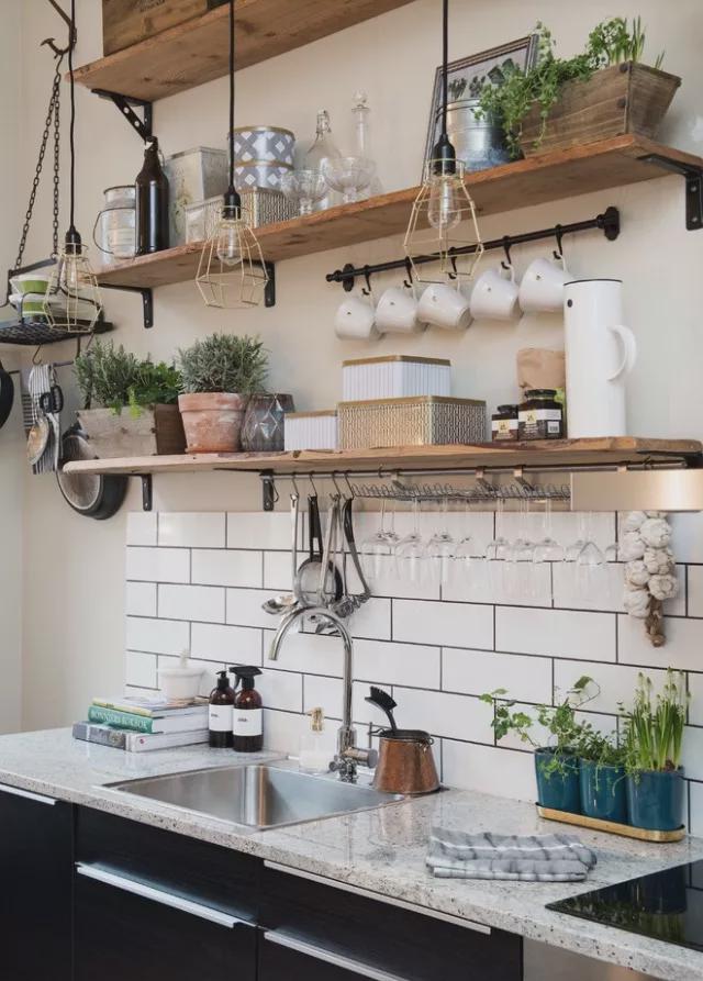 这样的厨房收纳,简直是要逆天啊!强迫症最爱