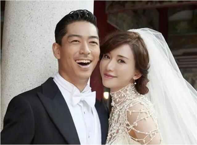 全能辣妈plus|47岁林志玲远嫁日本2年后,网友直呼没认出:有种“整容”叫嫁人